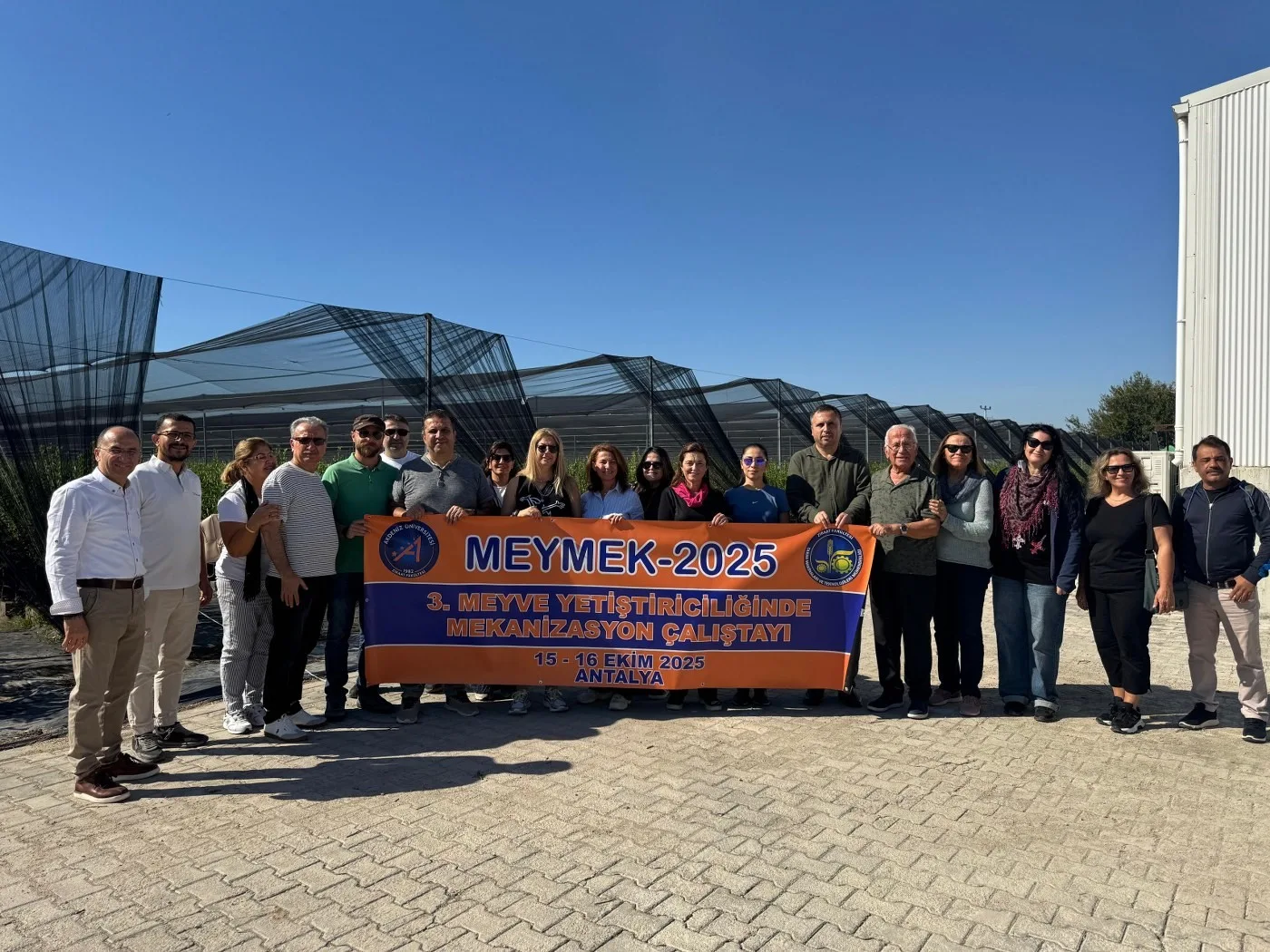 Akdeniz Üniversitesi Rektör Yardımcısı Prof. Dr. Cengiz Toker, III. Meyve
