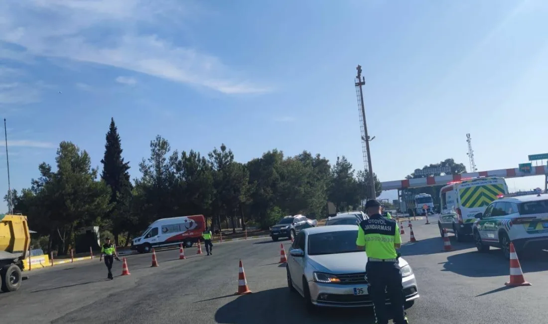 Aydın’ın Germencik ilçesinde otoyol gişelerinde havadan trafik denetimi uygulandı. Trafik