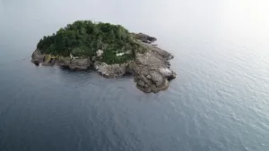 Doğu Karadeniz’in yaşanabilir tek adası olan Giresun Adası’nda çevre düzenleme