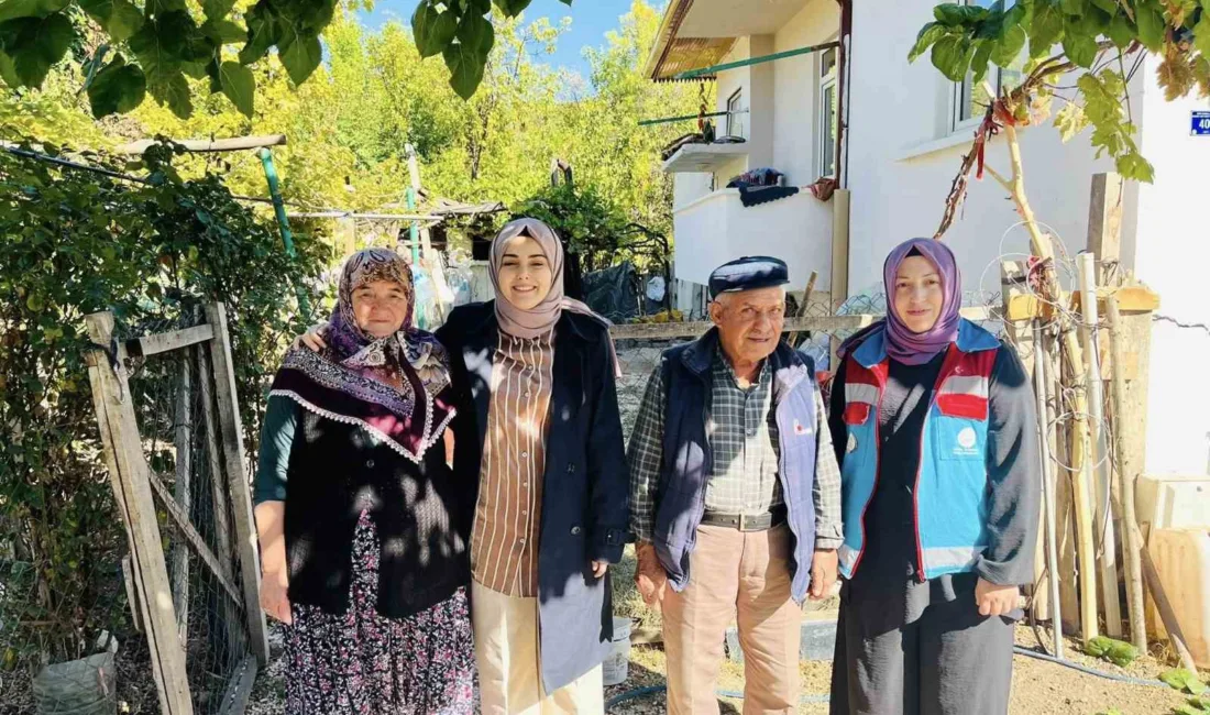 Gölpazarı Kaymakamı Feyza Nur Kılıç, ilçedeki yaşlı vatandaşlarla anlamlı bir