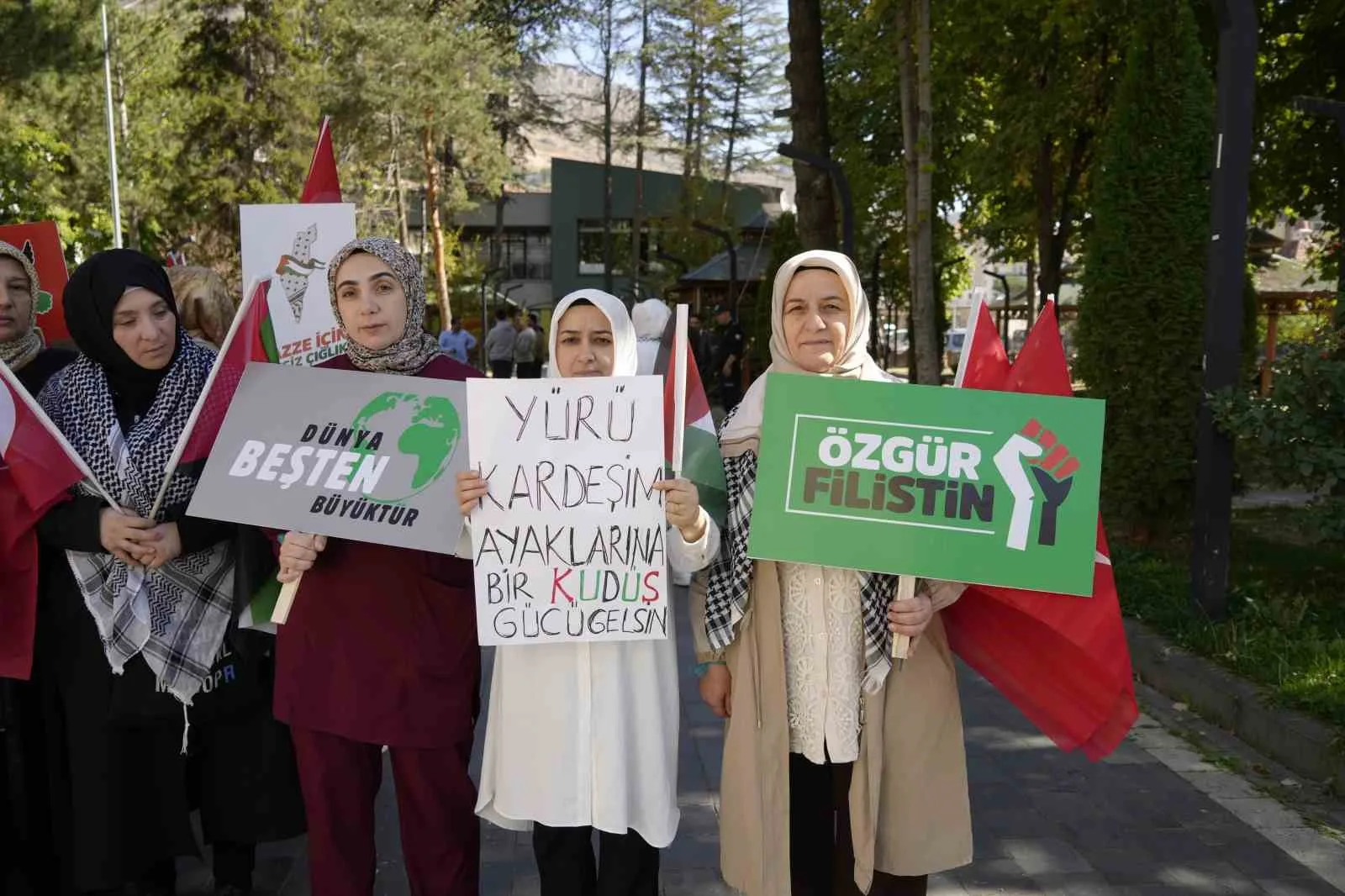 Gümüşhane’de, Filistin’de yaşanan insanlık dramına dikkat çekmek ve Gazze’ye destek