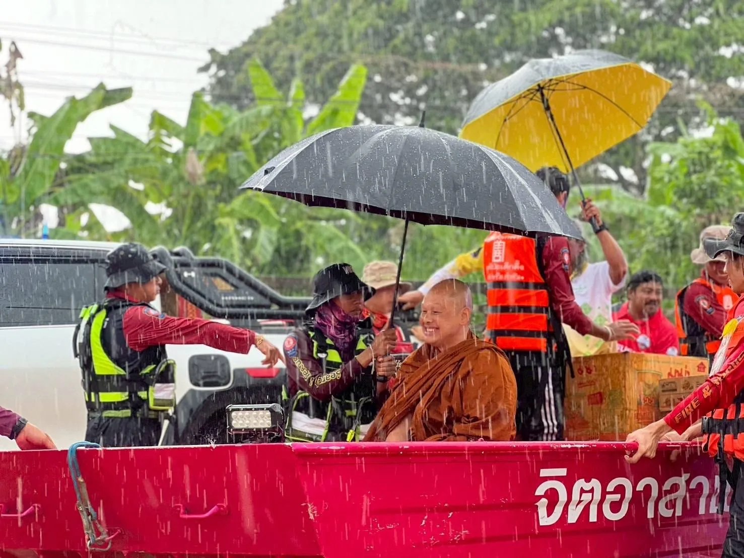BANGKOK (İHA) – Bualoi Tayfunu’nun neden olduğu sel ve heyelanlar
