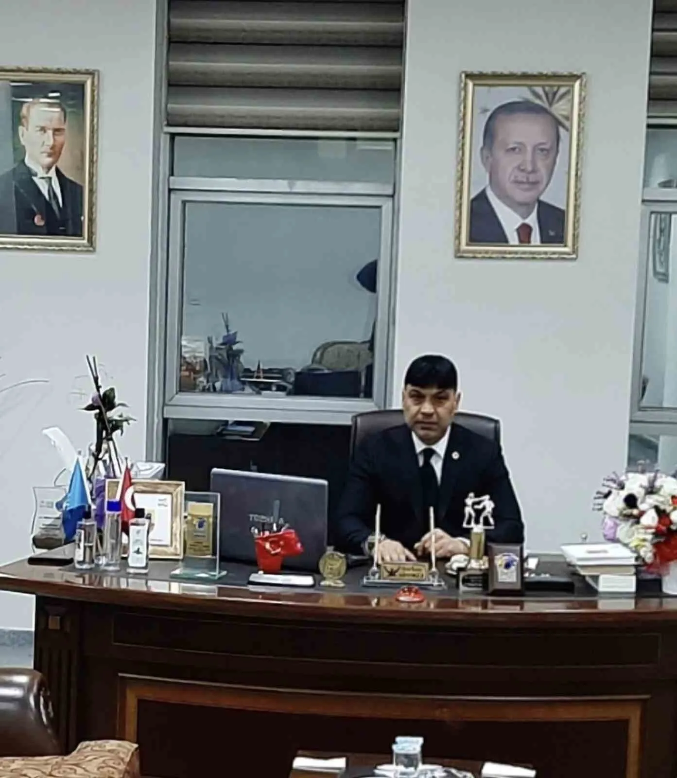 Dünya Gençlik ve Spor Konfederasyonu Erzurum İl Başkanı Gürkan Sönmez,