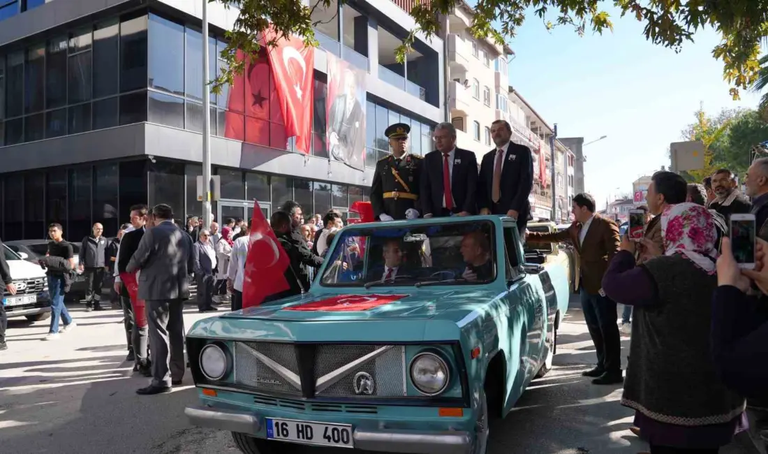 Gürsu Belediyesi’nin Cumhuriyet Bayramı kutlaması şölene dönüştü. İlçede bir klasik