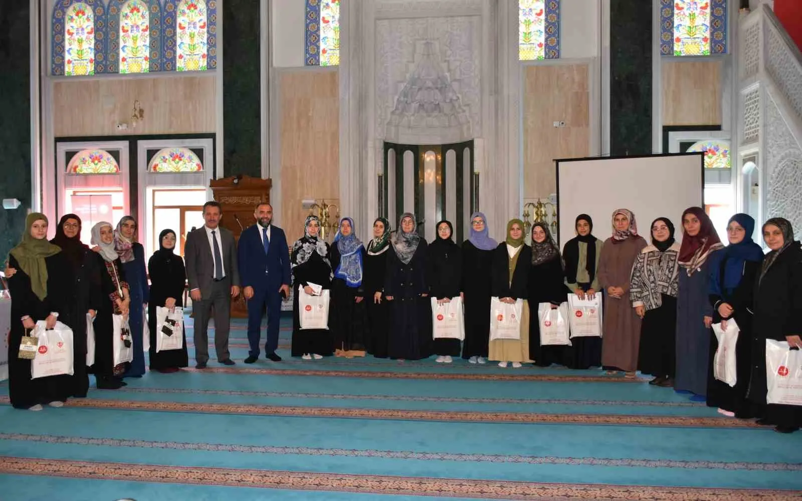 Diyanet İşleri Başkanlığı tarafından düzenlenen Hafızlık Yarışması Marmara Bölge Finali,