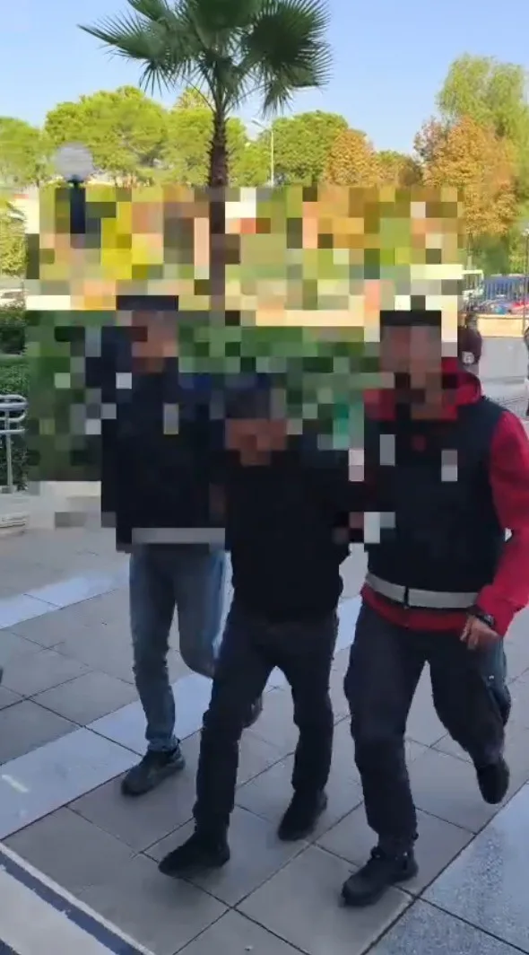 Aydın’ın Sultanhisar ilçesinde 3 ayrı suçtan hapis cezasıyla aranan şahıs,