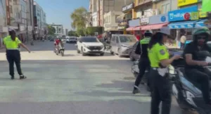 Hatay’da polis ekipleri, kentte kazaların çoğunluğunu oluşturan motosiklet sürücülerine yönelik