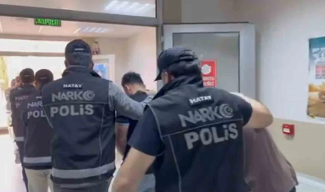 Hatay’da Emniyet Müdürlüğü ekiplerince uyuşturucu ve uyarıcı madde ticaretini önlemeye