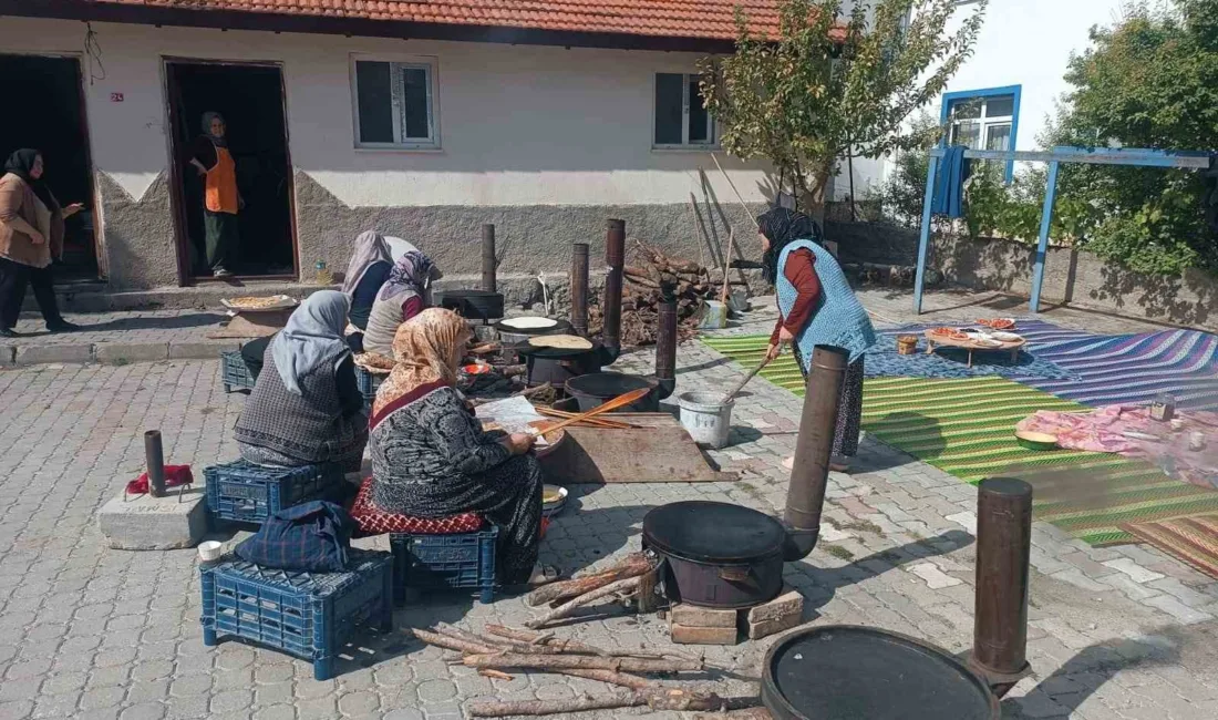 Kütahya’nın Hisarcık ilçesinde, Gazze halkına destek amacıyla hayırseverlerin katkılarıyla kadınlar