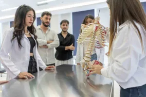Hasan Kalyoncu Üniversitesi (HKÜ), üniversitelerin akademik performanslarını makale, atıf, bilimsel