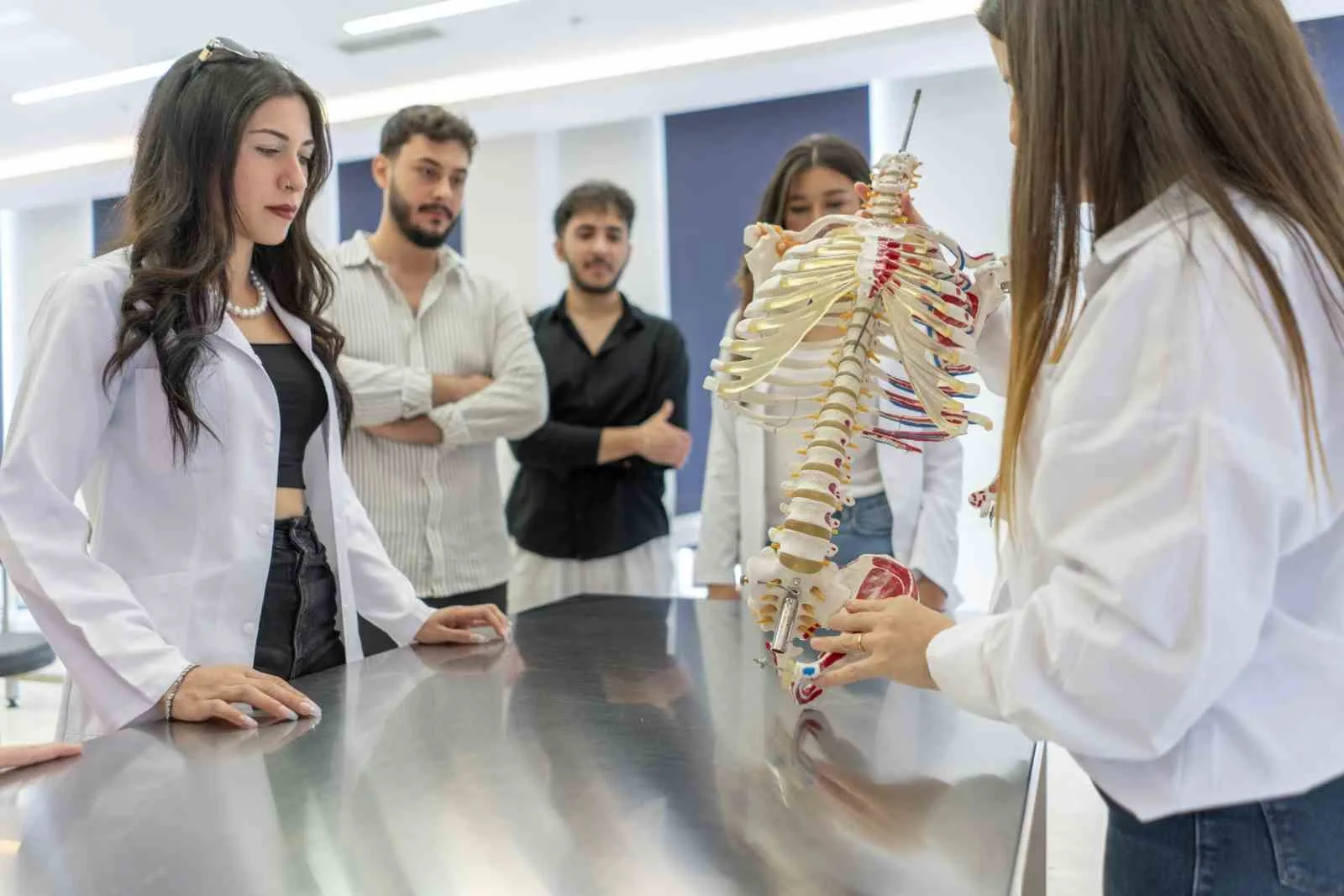 Hasan Kalyoncu Üniversitesi (HKÜ), üniversitelerin akademik performanslarını makale, atıf, bilimsel