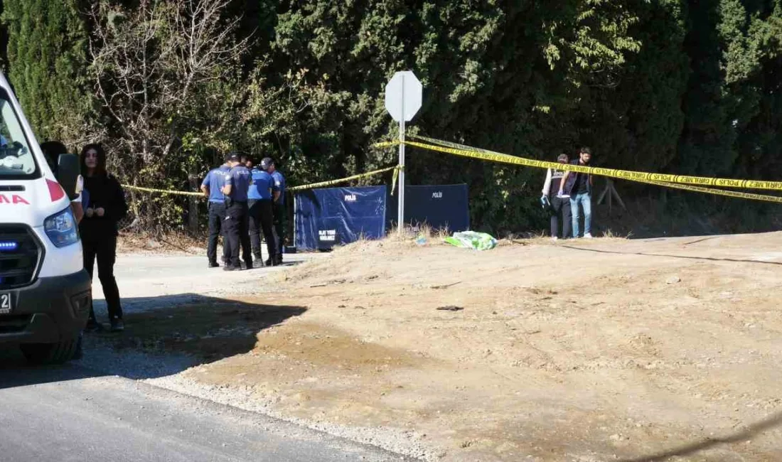 Denizli’de plakasız kamyonetle takip ettiği aracın önünü kesen saldırgan, araçtan