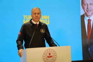 İçişleri Bakanı Ali Yerlikaya, “Türkiye’nin Huzuru Diyarbakır” toplantısında Terörsüz Türkiye’nin