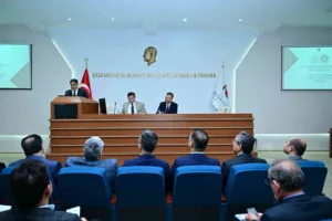 Eskişehir İl Hayvanları Koruma Kurulu Toplantısı’nda konuşan Vali Hüseyin Aksoy,