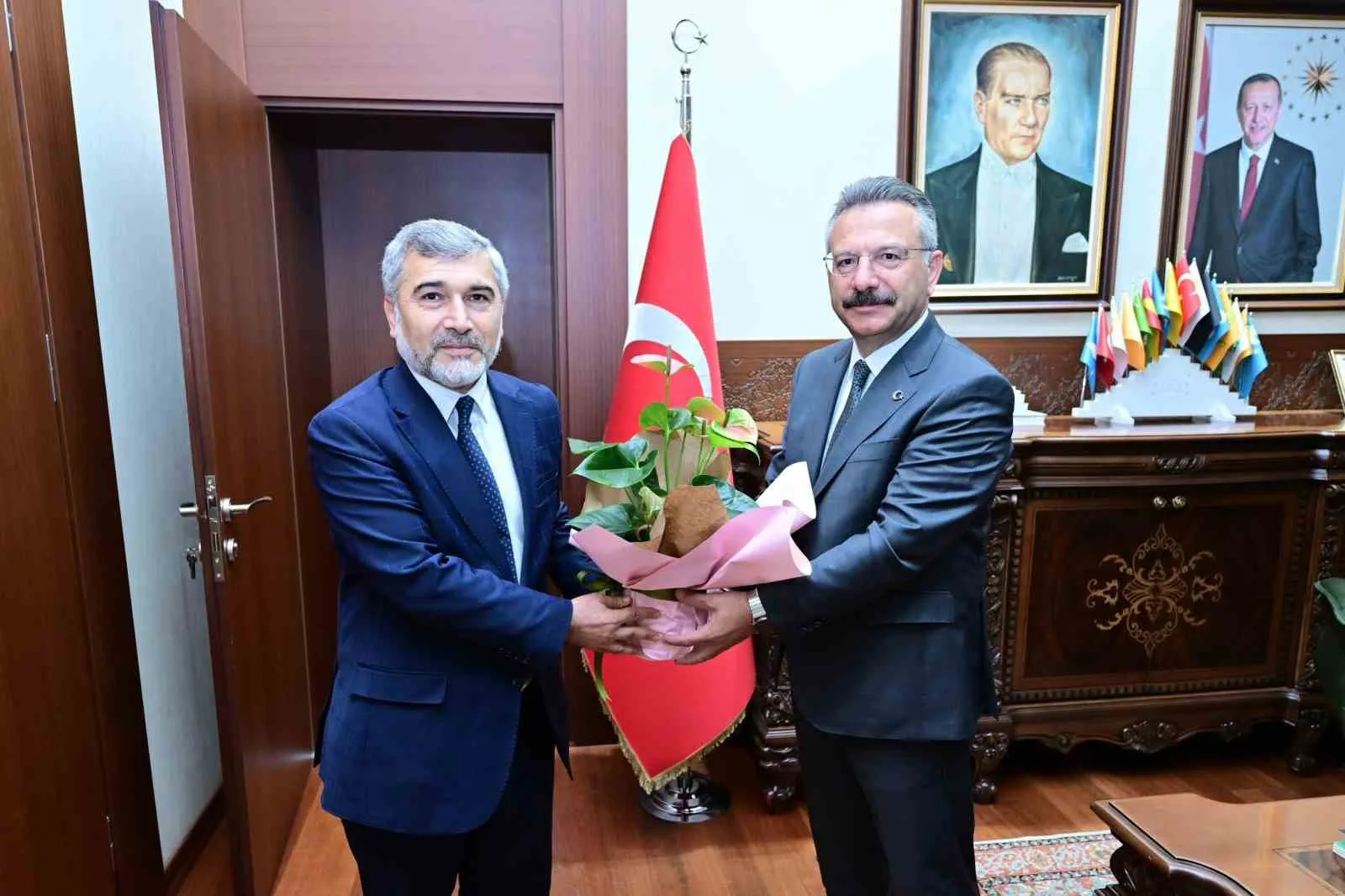 Eskişehir Valisi Hüseyin Aksoy, ’Camiler ve Din Görevlileri Haftası’ münasebetiyle