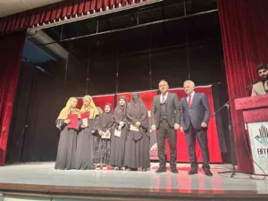 Bitlis’te İmam Hatip Okullarının kuruluş yıldönümü ve hafızlık belge töreni