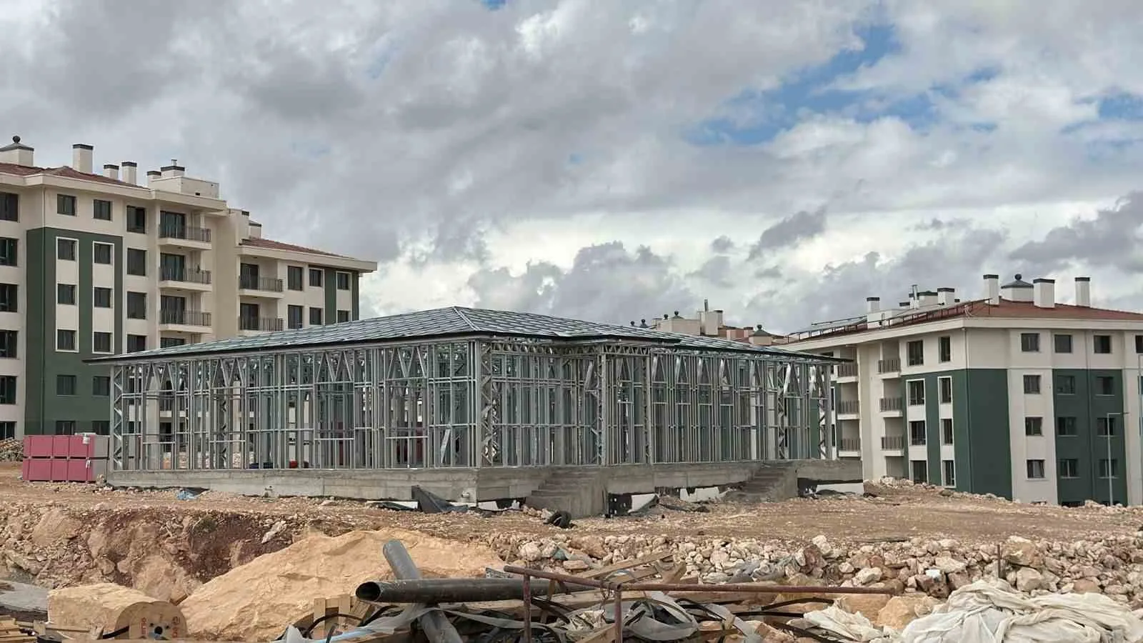 Adıyaman’ın İndere Bölgesi’nde sağlık hizmetlerinin erişilebilirliğini ve kalitesini artırmak amacıyla