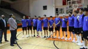 İnegöl Belediyespor erkek voleybol takımı, 12 Ekim Pazar günü İnegöl’de