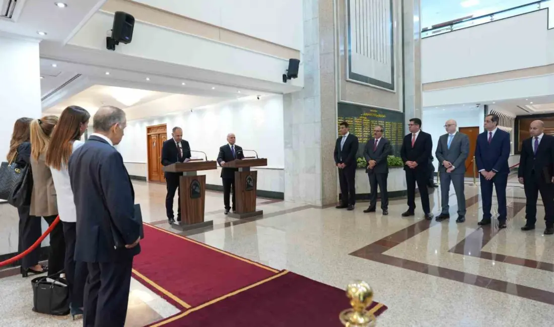 Yunanistan Dışişleri Bakanı Yorgos Gerapetritis, Atina ile Bağdat arasında aralık