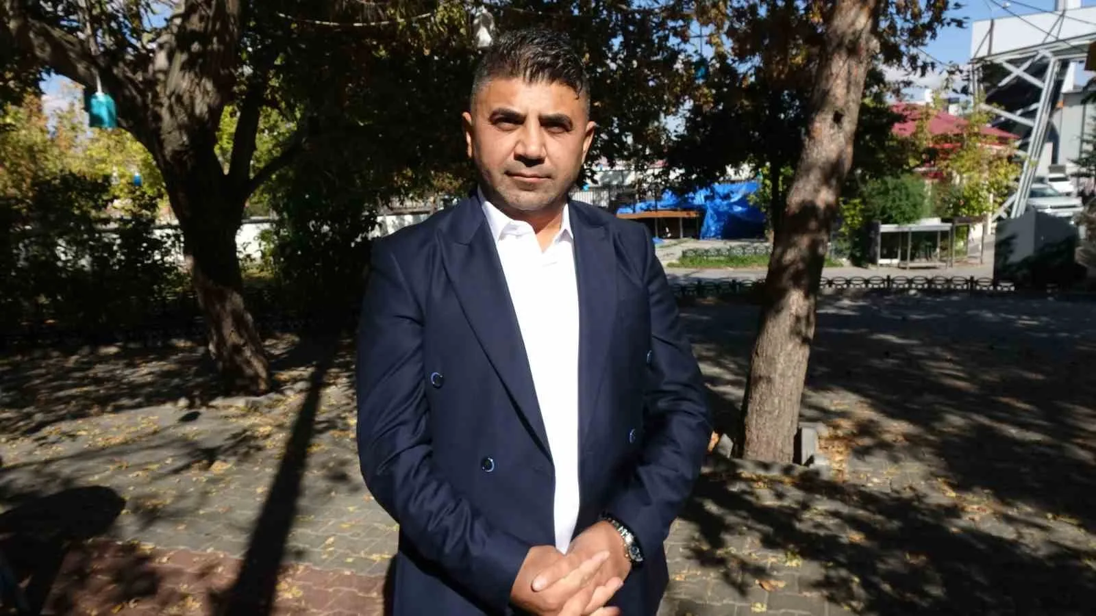 Erzurumlu iş insanı Ferit Kaya, Van’da kaldığı yurttan ayrıldıktan sonra