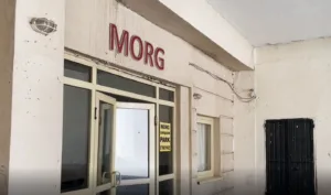 Şanlıurfa’nın Siverek ilçesinde 1,5 yaşındaki bir çocuk, evinin önünde oyun