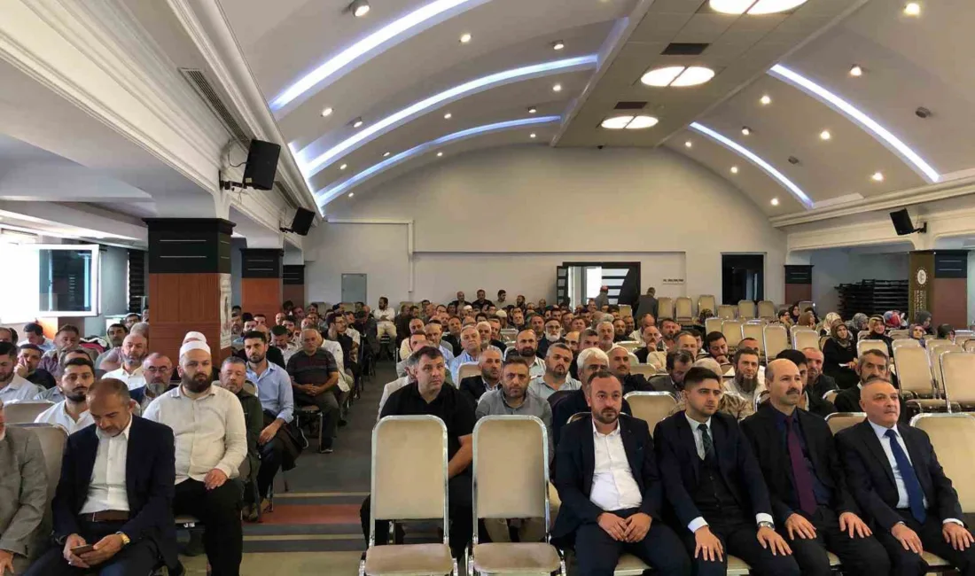 DÜZCE (İHA) – Düzce Müftülüğü personellerine yönelik Müftülük Toplantı Salonu’nda,