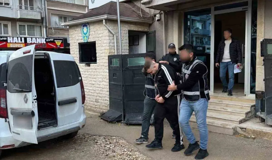 Bursa’nın Mustafakemalpaşa ilçesinde iş yeri kurşunlama olayıyla ilgili olarak “kasten