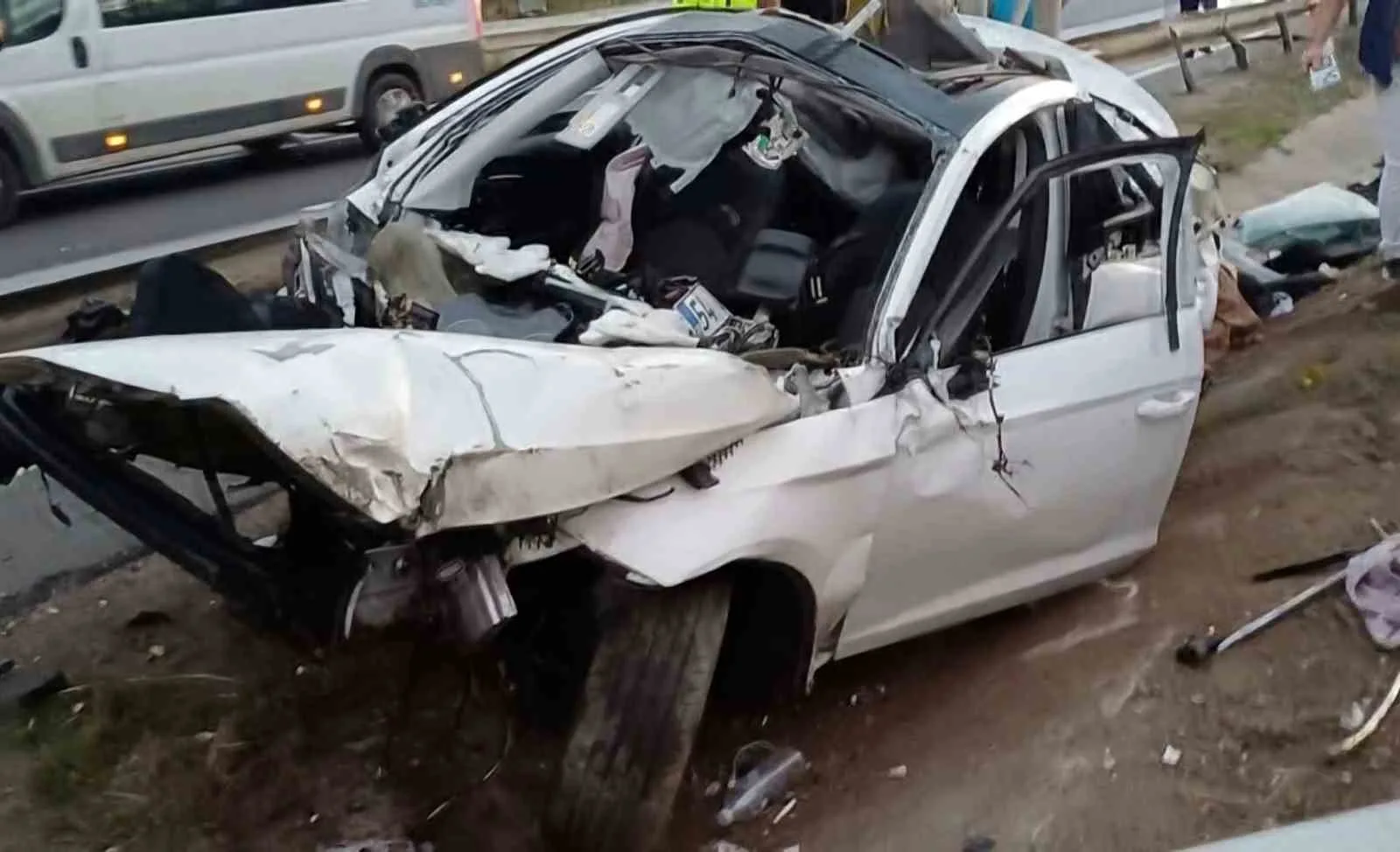 Sakarya’nın Serdivan ilçesi D-100 kara yolunda sabah saatlerinde meydana gelen