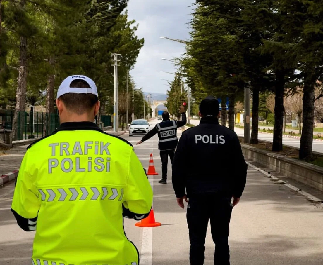 Isparta’da 1 haftada gerçekleştirilen denetimlerde 23 binden fazla kişi sorgulandı,