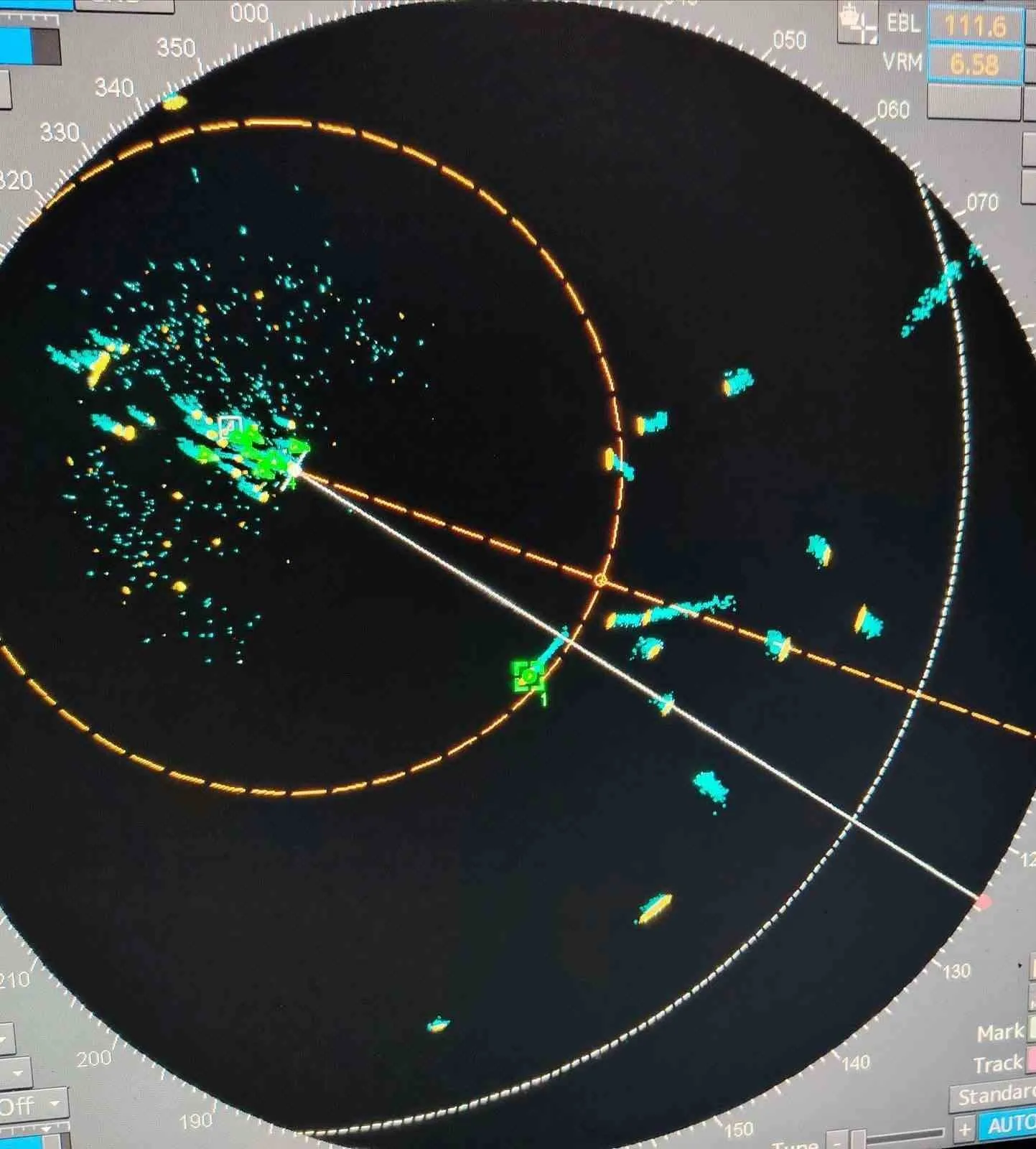İsrail’e ait yaklaşık 20 savaş gemisinin Küresel Sumud Filosu’na 7