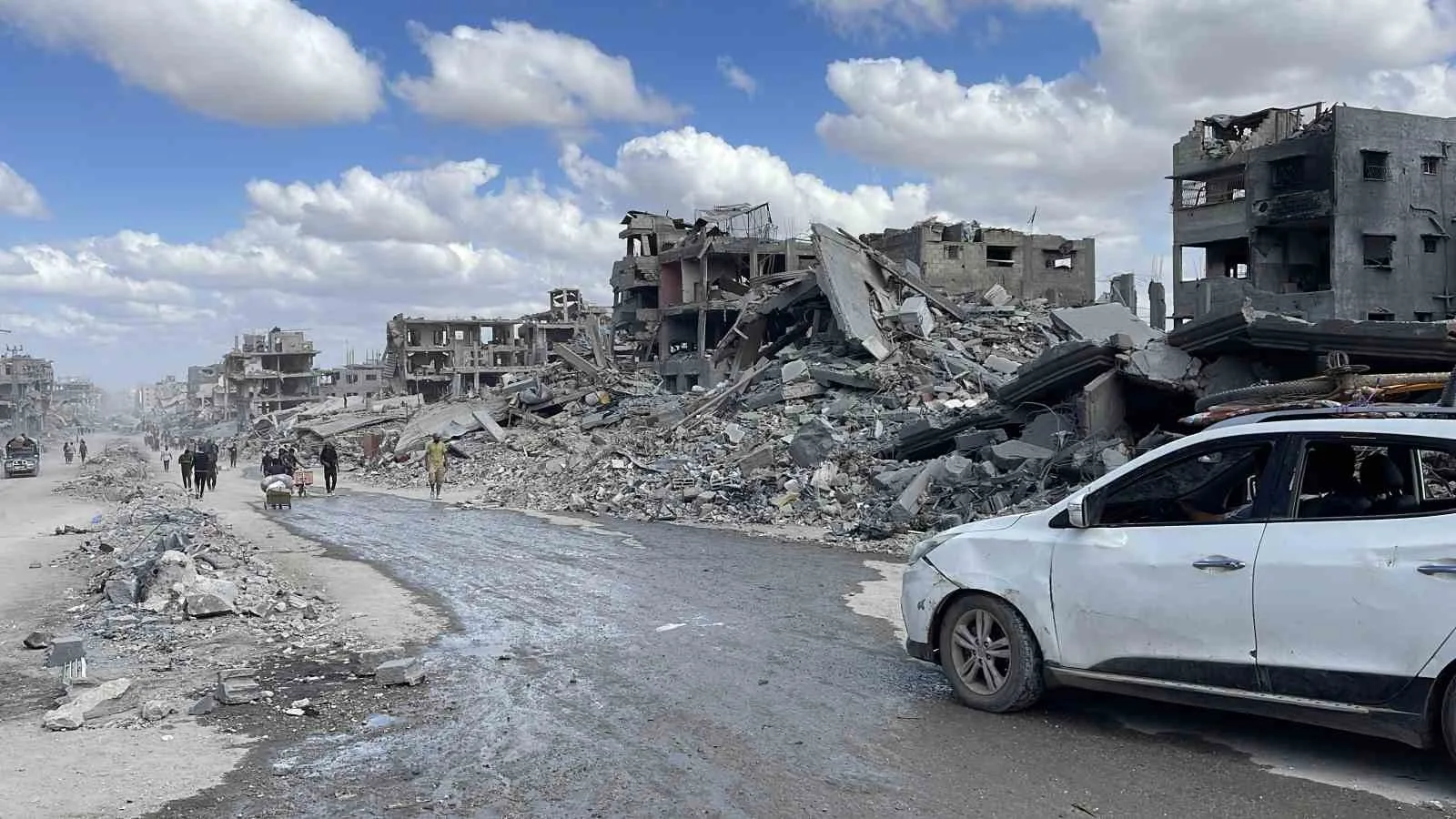 İsrail ordusunun Gazze Şehri’nden çekilmesinin ardından arkasında bıraktığı yıkım görüntülendi.