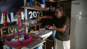 Antalya’da yaşayan 5 çocuk babası 61 yaşındaki Kurtuluş Gümüş, iddiaya