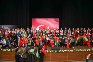 ’İyilik Okulu Projesi’nin 11. Yıl Açılış Programı’nda, Gazze’deki insanlık dramına