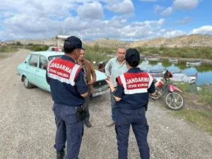 Türkiye’nin önemli sulak alanlarından olan Bafa Gölü Tabiat Parkı’nda jandarma