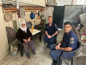 Jandarma ekipleri, Aydın’ın Bozdoğan ilçesinde yaşayan gazi ve şehit ailelerini