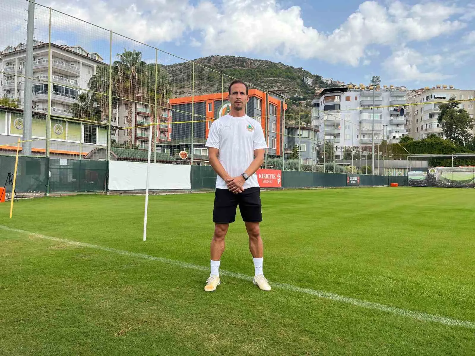 Corendon Alanyaspor Teknik Direktörü Joao Pereira, Kocaelispor’un lige iyi başlamadığını