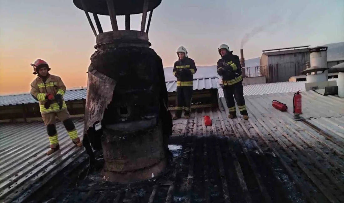 Kahramanmaraş’ta iki fabrikada çıkan yangın itfaiye ekiplerinin müdahalesi ile söndürüldü.