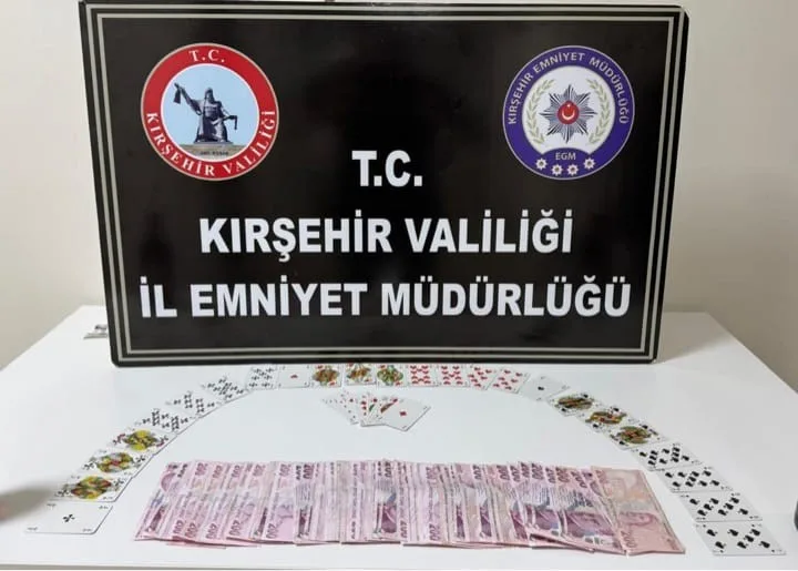 KIRŞEHİR (İHA) –Kırşehir’de polis ekiplerince yapılan denetimlerde, kentte faaliyet gösteren