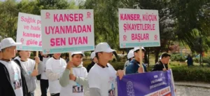 Kadınlarda sık görülen meme kanserine ve erken teşhisin önemine dikkat