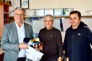 Karabiga Belediye Başkanı Ahmet Elbi, esnaf dostu belediye anlayışıyla beldedeki