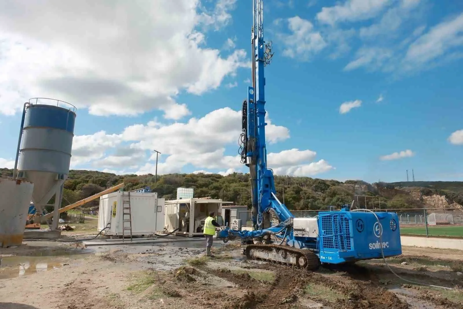 Karabiga’da gençlerin ve spor tutkunlarının heyecanla beklediği 250 kişilik kapalı