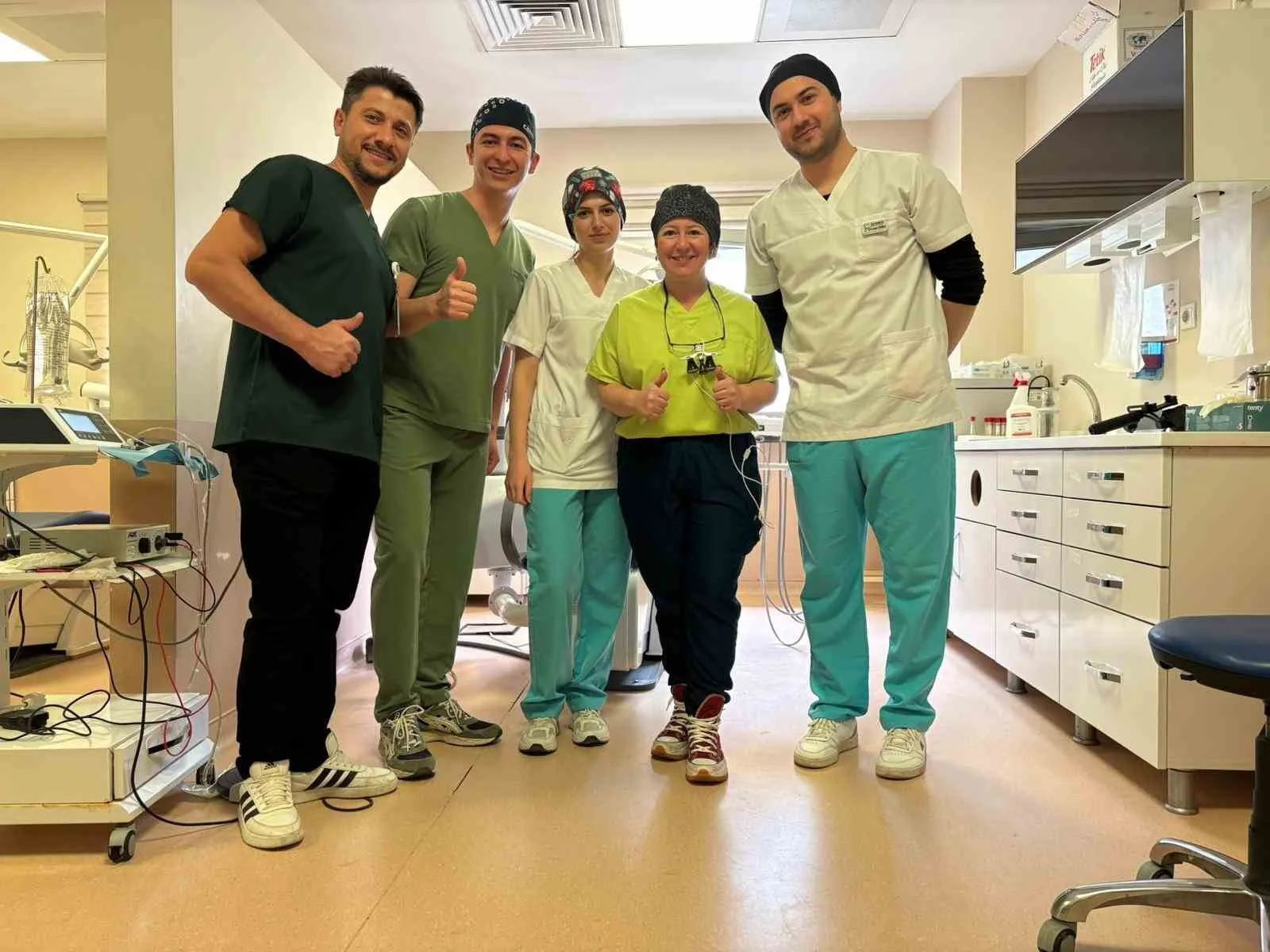 Karabük Ağız ve Diş Sağlığı Eğitim ve Araştırma Hastanesi’nde, 16