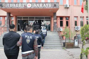 Karabük Emniyet Müdürlüğü, sosyal medyada “yüksek kar” vaadiyle vatandaşları ağına