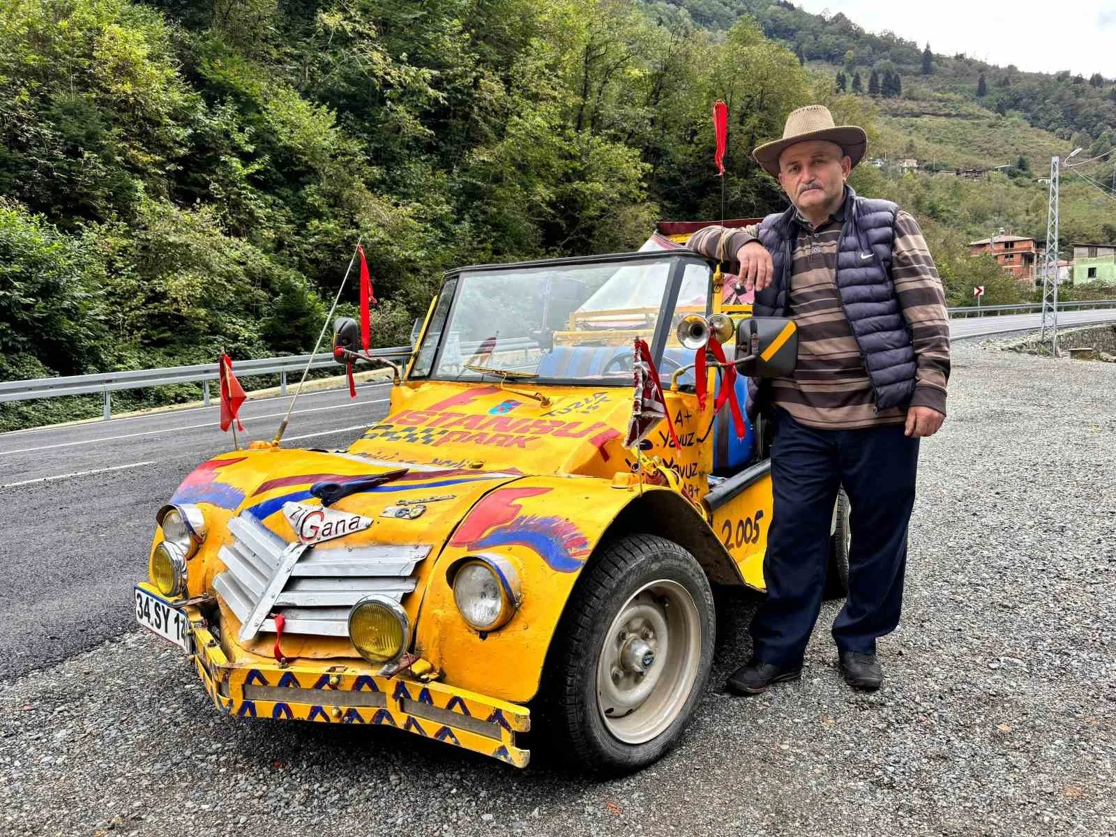 Trabzonlu Sabri Yavuz, tamamen kendi imkanlarıyla tasarladığı üstü açılabilir iki