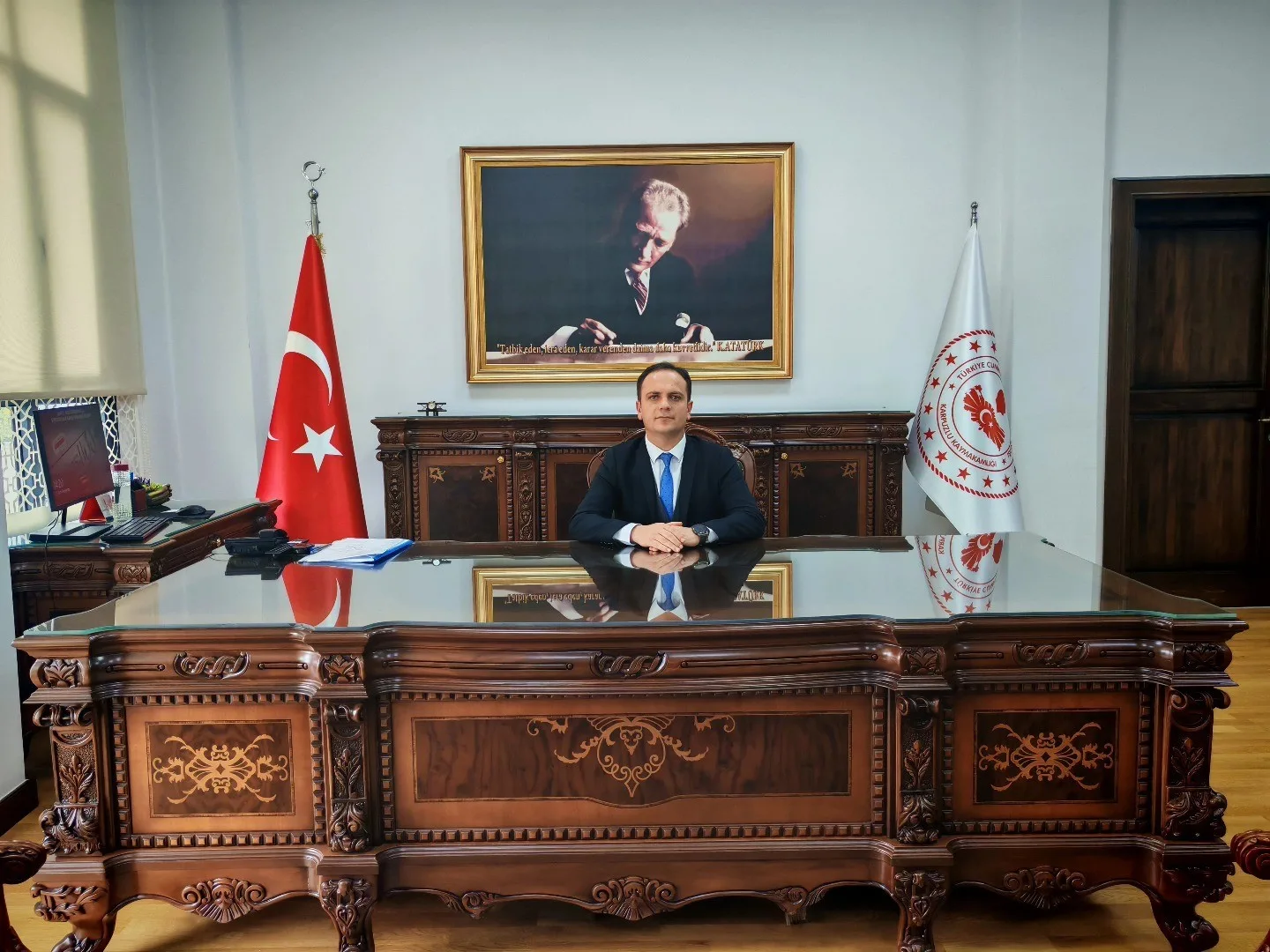 Aydın’ın Karpuzlu ilçesine atanan Kaymakam Mustafa Bayram, görevine başladı. İçişleri