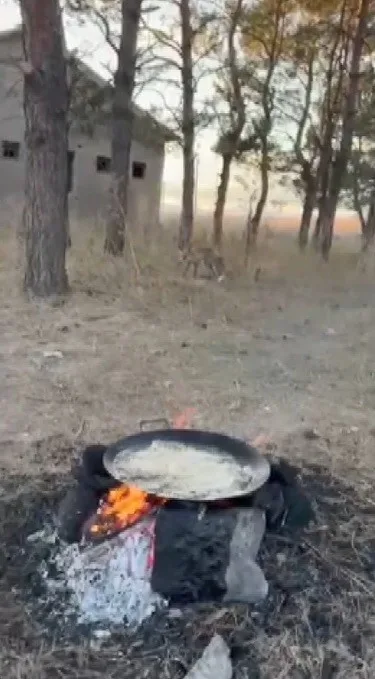 Kars’ta kış aylarının yaklaşmasıyla birlikte yaban hayatı şehir merkezine kadar