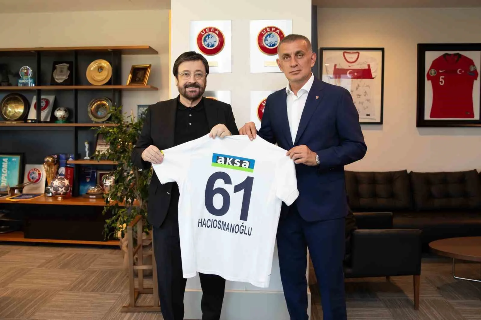 Trendyol Süper Lig ekiplerinden Kasımpaşa, Can Holding’e yönelik gerçekleştirilen soruşturmada