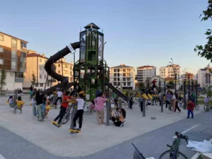 Samsun Büyükşehir Belediyesi, ilçe merkezlerindeki sosyal donatı alanlarını artırma hedefi