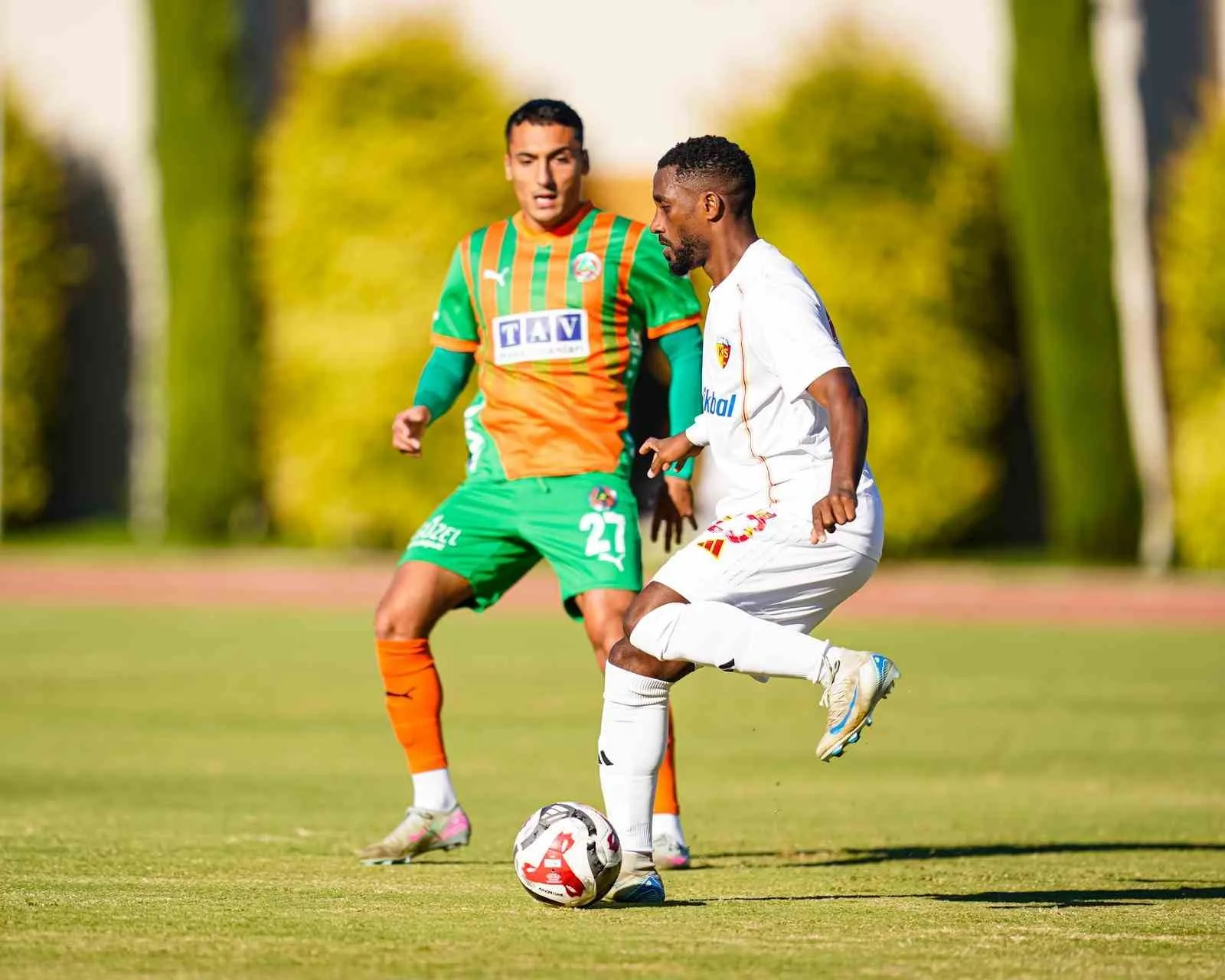 Kayserispor lige verilen milli arada Alanyaspor ile oynadığı hazırlık maçında