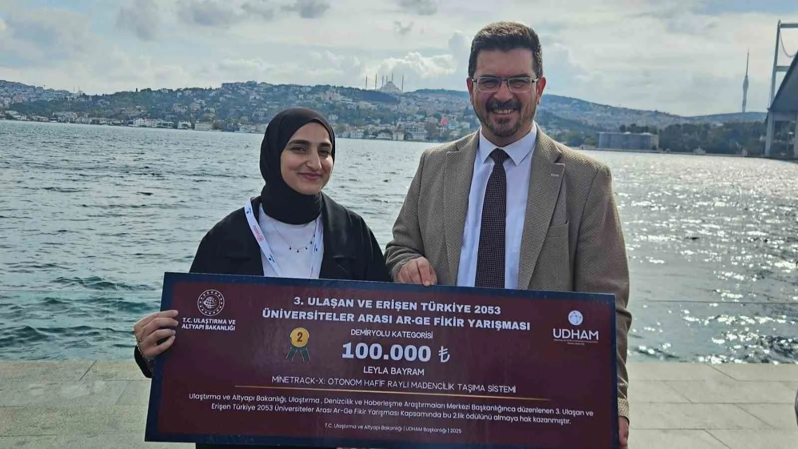 Karabük Üniversitesi Elektronik Mühendisliği mezunu Leyla Bayram, geliştirdiği “MineTrack-X” projesiyle